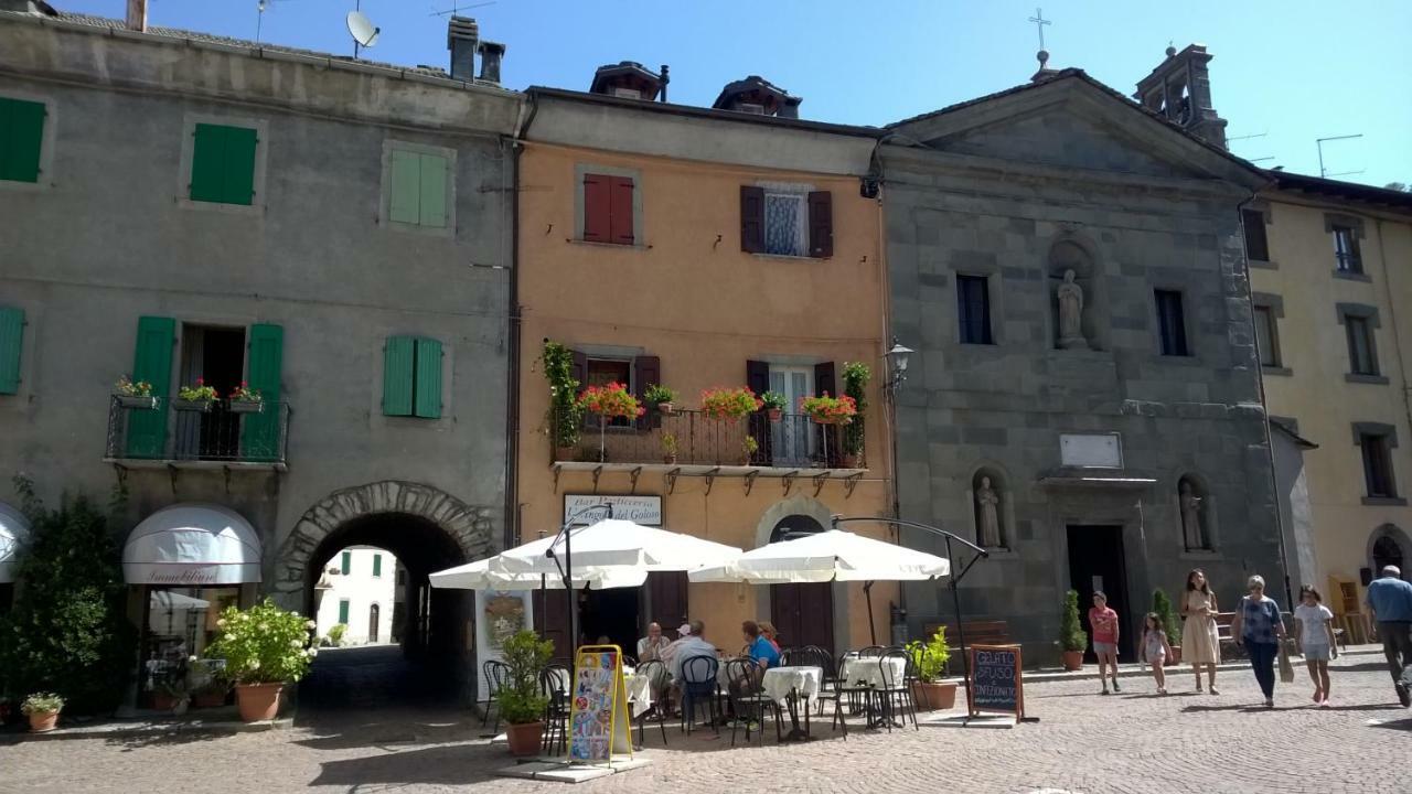 Piazza Fiumalbo Citta D'Arte Lejlighed Eksteriør billede